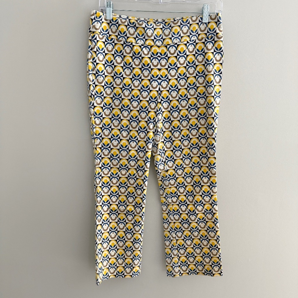 J MCLAUGHLIN IVY CAPRI PANTS PULL ON BACK POCKETS VIBRANT GEOMETRIC PULL ON 8 - Picture 2 of 11
